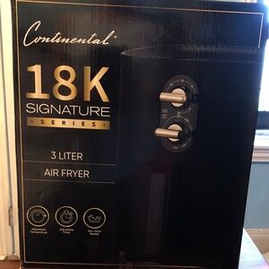 18K Signature Series Black Air Fryer